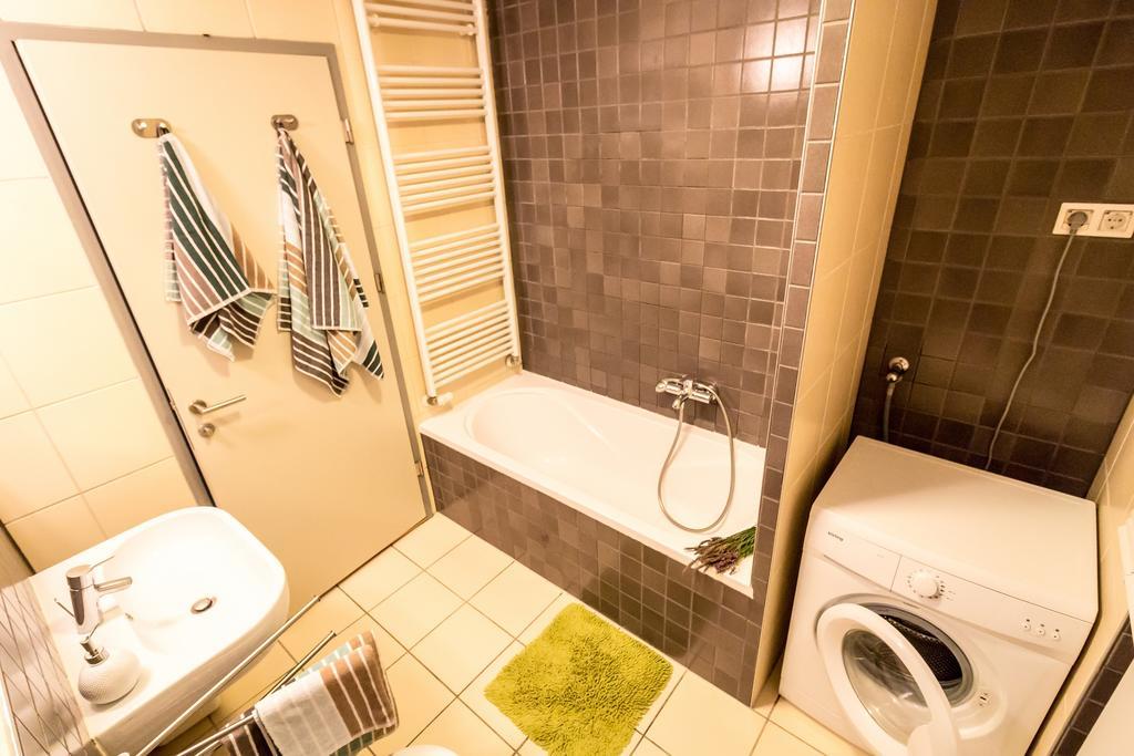 Ljubljanica Apartment Ljubljana Buitenkant foto